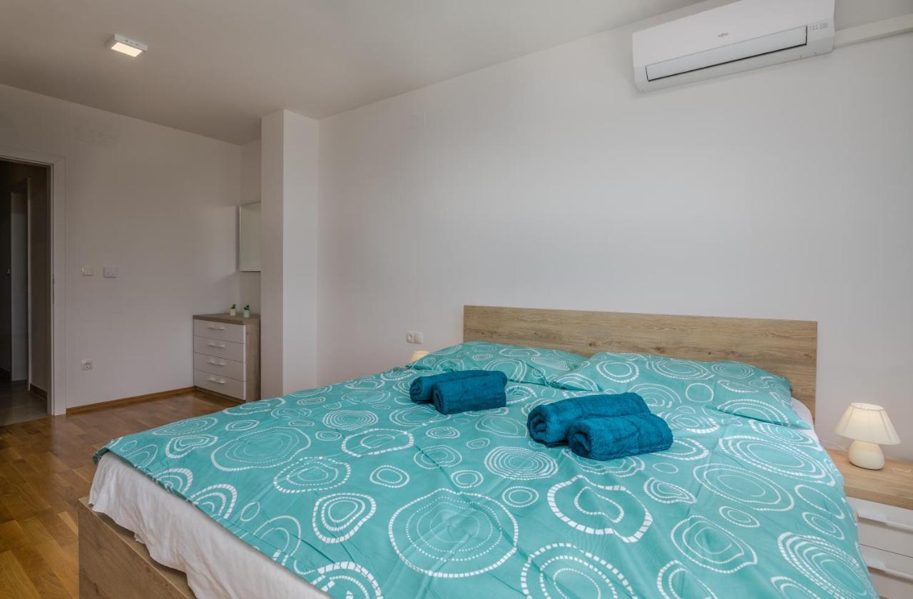 Appartment Divine Крк Экстерьер фото